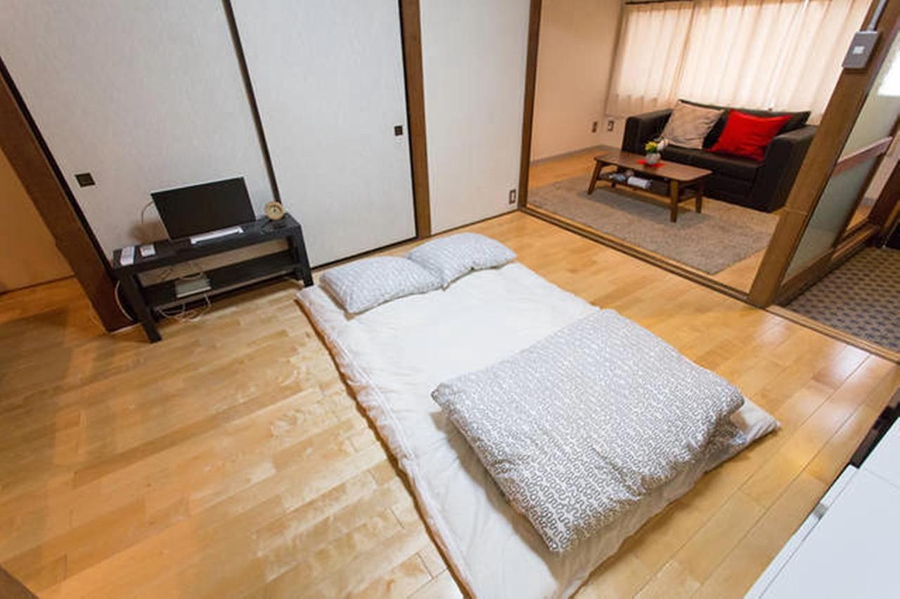 Вилла Taisho Terrace House Осака Экстерьер фото
